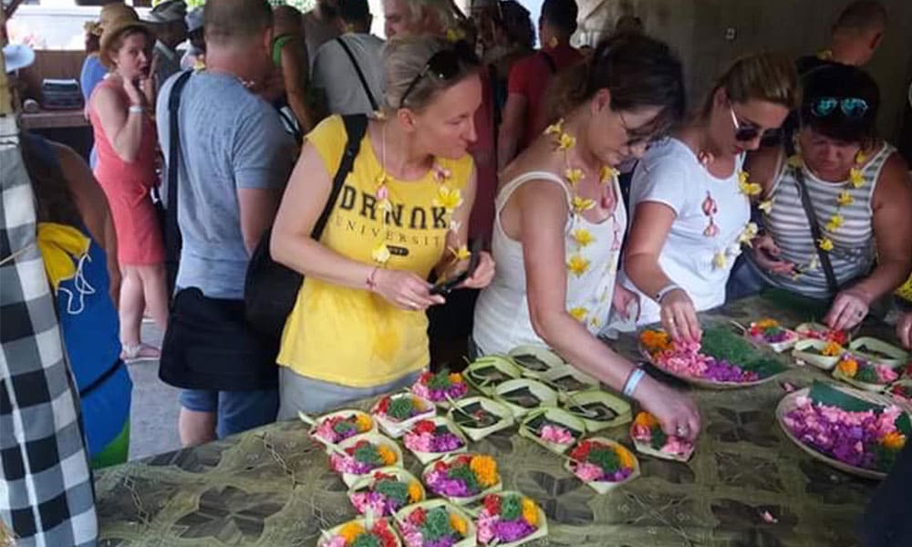 ExperienceTraditional