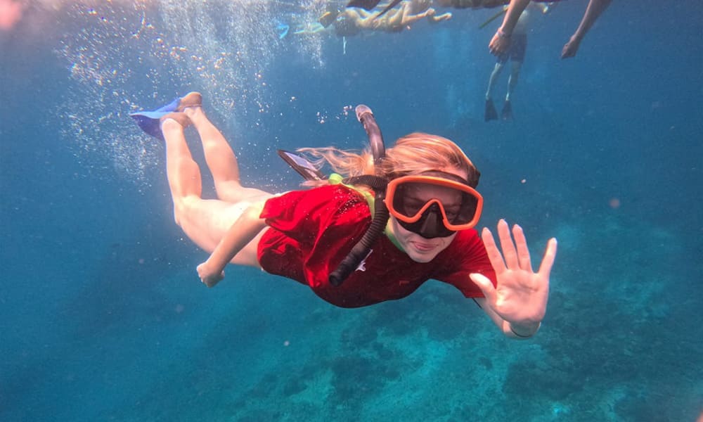 シュノーケリング Snowkeling