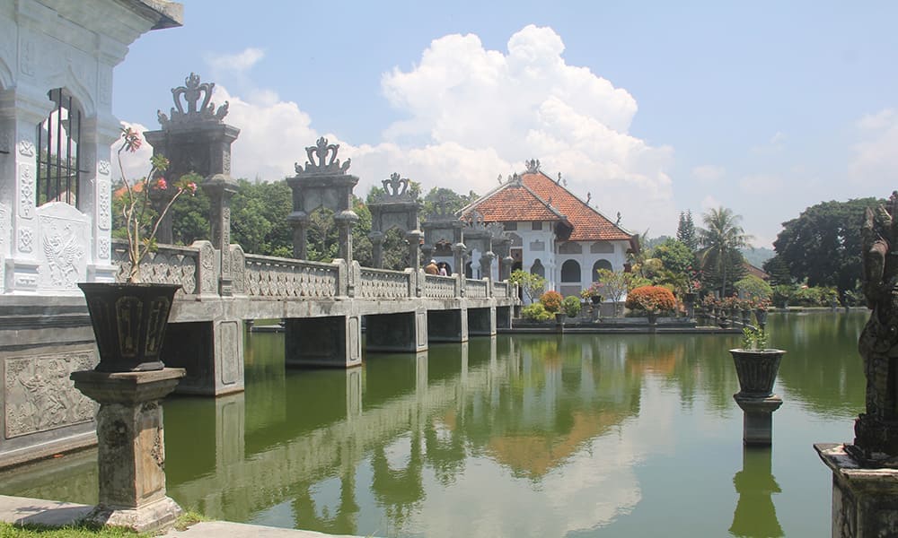 タマンウジュン Taman Ujung
