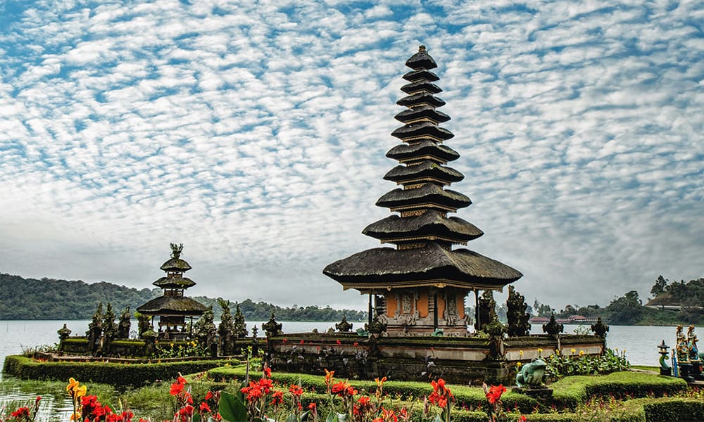 ウルンダヌブラタン寺院 Ulun Danu Bratan Temple